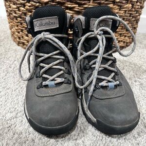 Columbia Women’s Hiking Boots